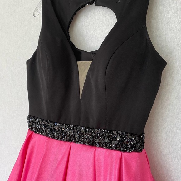 Formal Ballgown Prom Dress Pink Satin Black Beading Cut Out Size 12 Splash - Picture 11 of 11